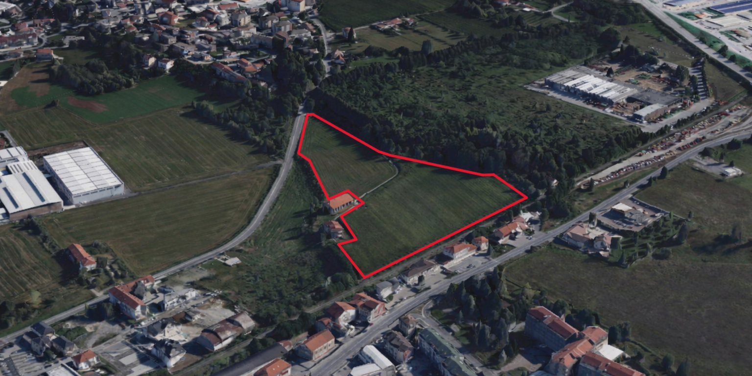 parco fotovoltaico da caricare